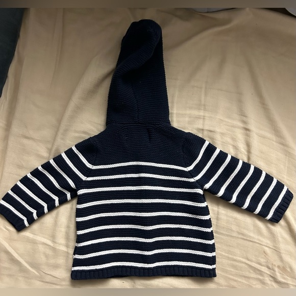 Old Navy Baby 6-12M Hooded Cardigan Sweater - Picture 3 of 7